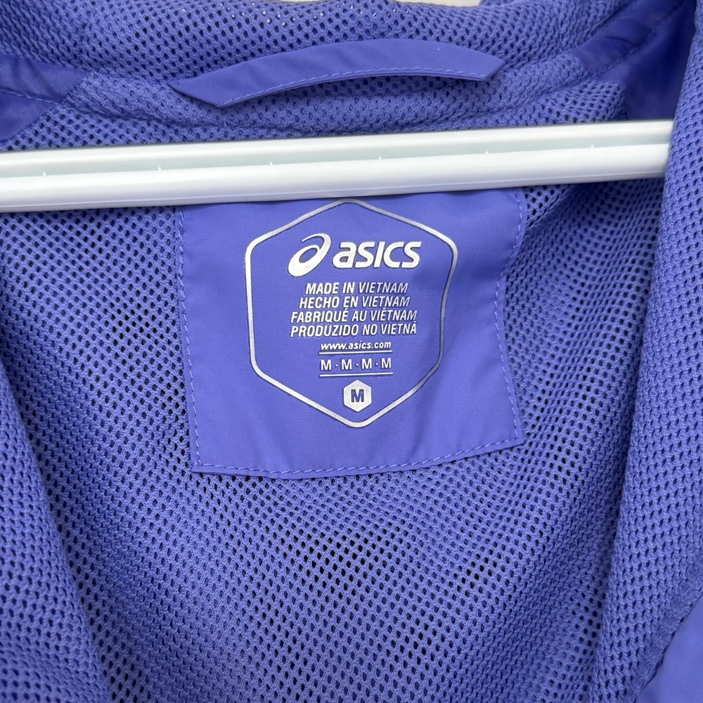 ASICS RainCoat - Picture 2 of 7